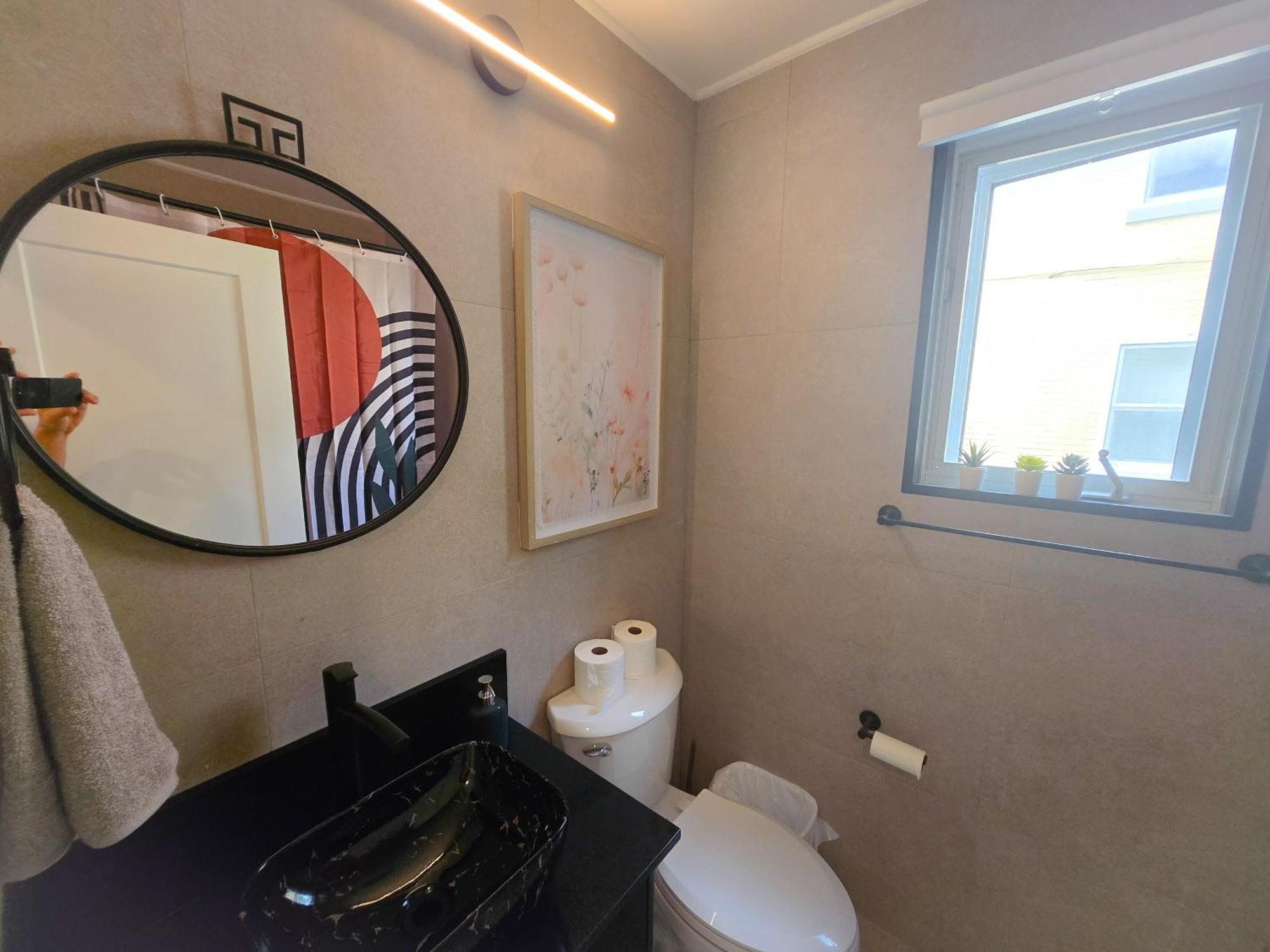 Jstlikehome - Serenity Suites Ottawa Esterno foto